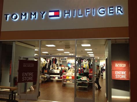 tommy hilfiger outlet store sales.